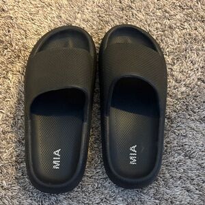 MIA Black Slide Sandals